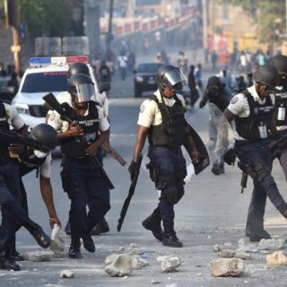 Atacan a tiros un convoy de la Embajada de Estados Unidos en Haití