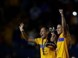 La entrenadora canadiense Carmelina Moscato y sus muchachas lo volvieron a hacer, Tigres Femenil, campeón de la Liga MX Femenil. IMAGO7