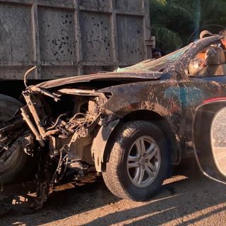 Choque entre vehículo y camión deja cinco muertos en Honduras