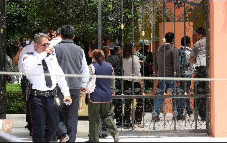 Elementos de las diferentes corporaciones de seguridad y de emergencia acudieron a la zona. NTX/ARCHIVO