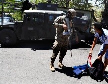 Desde marzo de este año, El Salvador combate a las pandillas con un régimen de excepción que tiene al Ejército en las calles del país. AFP