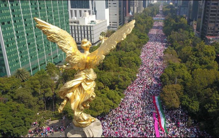 El anuncio de la marcha de López Obrador se realiza luego de la manifestación en contra de su reforma electoral del pasado domingo 13 de noviembre. SUN / ARCHIVO