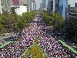 Apenas el domingo 13 de noviembre pasado, miles de personas salieron a manifestarse en contra de la propuesta de reforma electoral del Presidente, lo que generó toda clase de comentarios desde Palacio Nacional. SUN / ARCHIVO