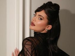 La joven empresaria puede estar segura de la calidad de su impacto en redes porque, con apenas diez minutos de realizada la publicación rebasó los 20 mil “me gusta”. INSTAGRAM / kyliejenner