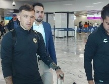 Brian Lozano fue captado en su llegada a Guadalajara. ESPECIAL