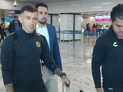 Brian Lozano fue captado en su llegada a Guadalajara. ESPECIAL