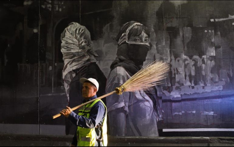 Artistas ganadores del proyecto Traza Jalisco, mostraron a través de una intervención artística, la identidad jalisciense y los problemas sociales que atraviesa el Estado. EL INFORMADOR/ C. Zepeda