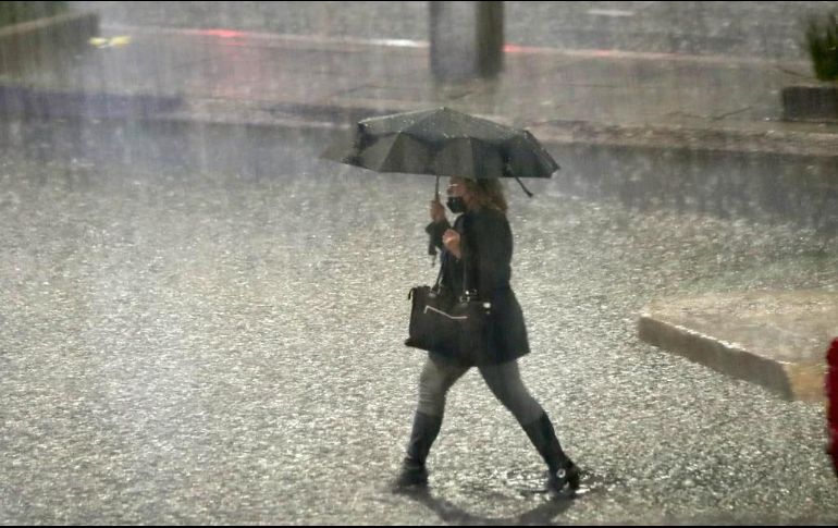 Con la salida del frente frío no. 9 y la entrada del no.10, la Conagua pronosticó que las lluvias aisladas continuarán presentes en algunos municipios de Jalisco. SUN/ ARCHIVO