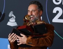 Jorge Drexler fue el gran ganador de la noche en los Grammy Latinos 2022. GETTY IMAGES