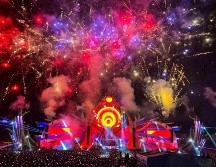 El público tapatío vivió una enérgica velada, llena de fuegos artificiales y música electrónica. EL INFORMADOR/ A. Navarro