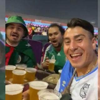 Mexicanos festejan tras hallar cervezas en Qatar (VIDEO)