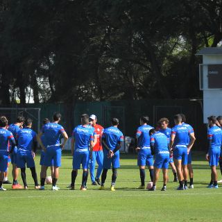 ¿Ustedes otra vez? Estos jugadores regresaron a Chivas tras sus préstamos