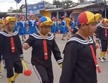 Hasta el momento, el video de los estudiantes desfilando de personajes de “El Chavo del 8” tiene más de 3 millones de reproducciones y 20 mil retuits. ESPECIAL