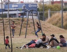Familias acudieron al Parque de la Solidaridad a disfrutar de una tarde sin actividades laborales o escolares. EL INFORMADOR/ CARLOS ZEPEDA