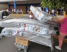 Rubén y su familia aprovecharon el Buen Fin 2022 para renovar su descanso con colchones nuevos. EL INFORMADOR/ ALONSO CAMACHO