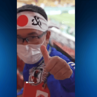 Japón gana el Mundial... de la limpieza; fans limpian estadio tras partido (VIDEO)