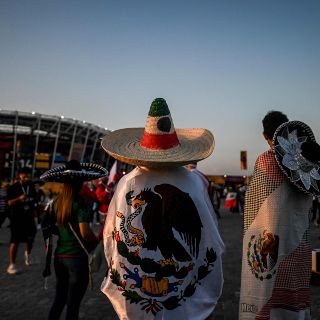 Afición abuchea al "Tata" Martino minutos antes del México vs Polonia