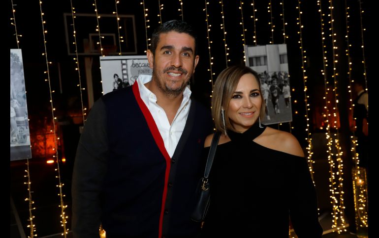 Mario Manzano y Raquel Borbón. GENTE BIEN JALISCO/Claudio Jimeno