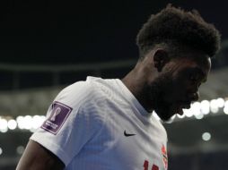 Alphonso Davies falló un penal que pudo significar el 1-0 momentáneo en favor de los norteamericanos. AP/H. Ammar