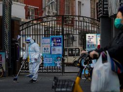 Escuelas, restaurantes y comercios cerraron por temor de verse colocados en cuarentena mientras el cansancio y la fatiga mental de los habitantes no para de aumentar. AP/A. Wong