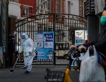 Escuelas, restaurantes y comercios cerraron por temor de verse colocados en cuarentena mientras el cansancio y la fatiga mental de los habitantes no para de aumentar. AP/A. Wong