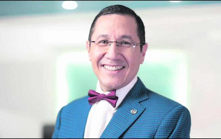 Julio Alberto Ramos Hace 12 años se convirtió en el Doctor Riñón, director del Centro del Riñón Guadalajara.