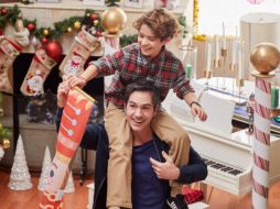Esta comedia navideña es dirigida por Mark Alazarki, producida por Perro Azul y se estrenará internacionalmente en Netflix el 20 de diciembre. ESPECIAL /