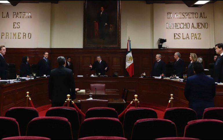 Lo anterior contó con los votos en contra de las ministras Yasmín Esquivel y Loretta Ortiz, respectivamente, y a favor de los otros nueve ministros. SUN/ARCHIVO