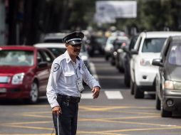 La Secretaría de Seguridad, a cargo de la Policía Vial, informó que las y los oficiales tendrán presencia pie a tierra y en unidades motorizadas también con el fin de agilizar el tránsito vehicular. EL INFORMADOR/ARCHIVO