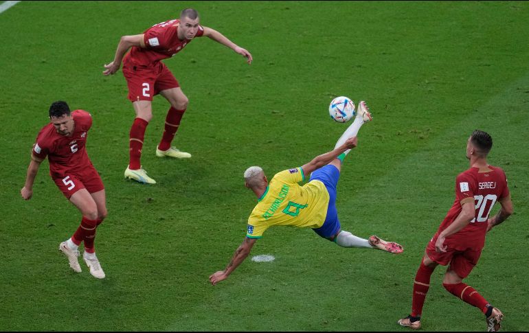 El segundo gol de Richarlison es un firme candidato a ser el gol del Mundial, aunque todavía resta mucho torneo por delante. AP/D. Vojinovic