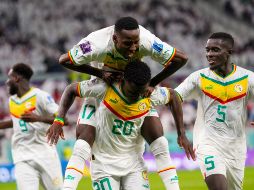 Senegal dominó sobre el césped del estadio Al Thumama. AP / P. Josek