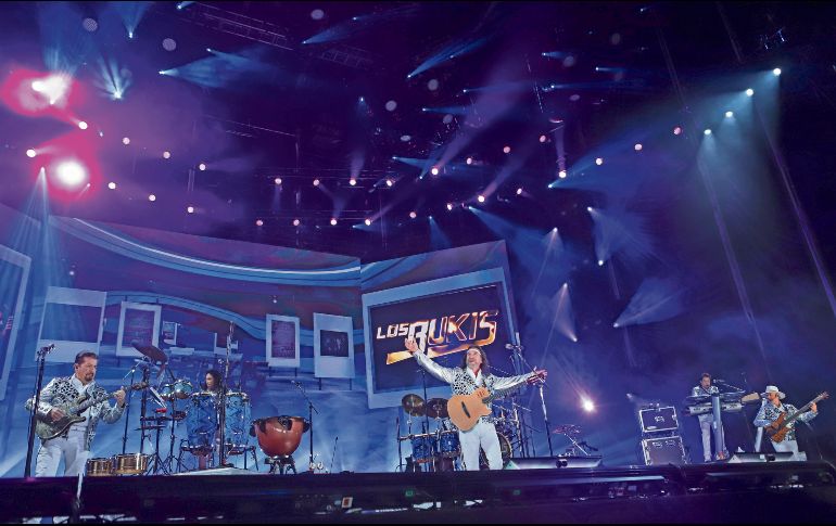 Durante el concierto, la agrupación interpretó 29 de sus más grandes éxitos. EL INFORMADOR/ C. Zepeda