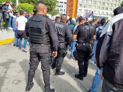 Desde temprana hora de este sábado se encuentra cerrada la circulación en la avenida Mariano Otero y Avenida las Rosas debido a la manifestación organizada por MC. EL INFORMADOR / R. Bobadilla