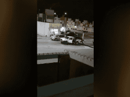 Los agresores fueron captados por civiles que grabaron el instante en el que abordaban dos vehículos y huían del lugar. El video fue subido a las redes sociales. TWITTER