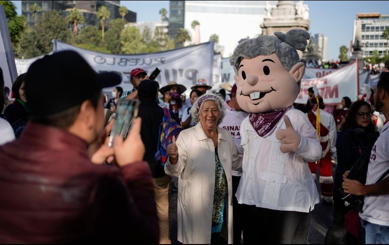 Ayer, la marcha del Presidente López Obrador se realizó en la Ciudad de México. AP / Ed. Verdugo