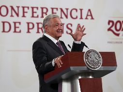 El grito, de un varón, se escuchó al fondo del Salón Tesorería donde López Obrador realiza su conferencia 