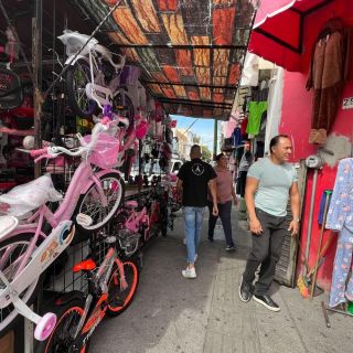 Alertan por venta de juguetes pirata; así los puedes detectar