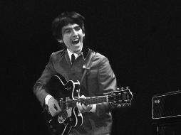 George Harrison, guitarrista de los Beatles, falleció un día como hoy. AP/ARCHIVO