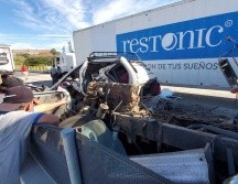 El choque múltiple en el que se vieron involucrados por los menos nueve vehículos, cinco de ellos de carga, dejó por lo menos una decena y media de lesionados. ESPECIAL/