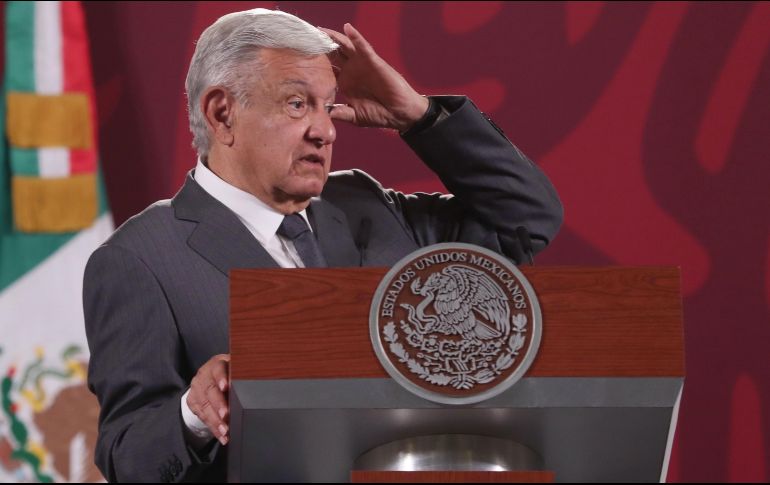 López Obrador dice que este fin de semana podría enviar una reforma legal al sistema electoral que -sin violar la Constitución- garantice elecciones sin fraudes y que pueda votarse este año. EFE / S. Gutiérrez