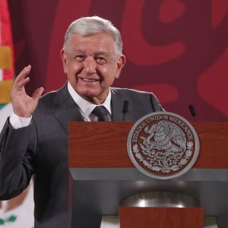 Dos Bocas comenzará a producir combustibles a inicios de 2023: López Obrador