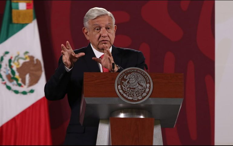 López Obrador dijo que en 10 o 15 días tomará una decisión sobre el futuro de Gerardo Esquivel. SUN / C. Mejía