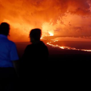 Mauna Loa: Hace erupción el volcán activo más grande del mundo