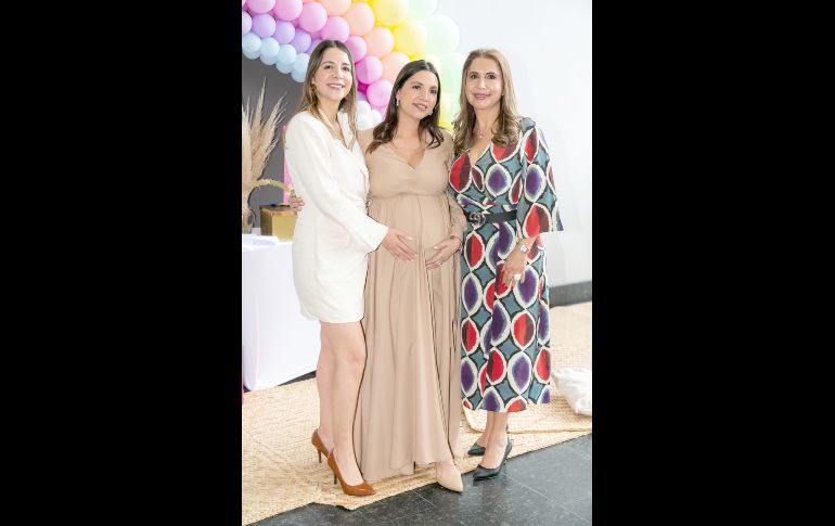 Talia Blumgart, Karen Blumgart y Martha Ruth del Toro. GENTE BIEN JALISCO/Jorge Soltero