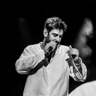 Melendi encara a la modernidad con “Likes y cicatrices”