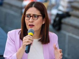 Miriam Tello Bañuelos (rosa) informó que hay al menos otros 25 casos de trabajadores que promovieron amparos. EL INFORMADOR / A. Navarro