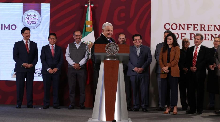 El Presidente Andrés Manuel López Obrador aseguró que el aumento es el mayor en cuatro décadas y descartó que vaya a incidir en la inflación. SUN/C. Mejía
