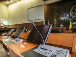 En el Congreso estatal los más de 600 empleados de base tienen además otras prestaciones como el pago del 