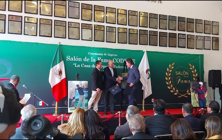 Rafael Alarcón nació en Guadalajara, Jalisco, jugando golf desde joven en Guadalajara Country Club, uno de los clubes de golf con más prestigio de México. TWITTER / @LorenaOchoaR