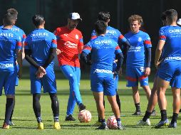 El profe Pauno no quiso entrar en la polémica sobre quién será su arquero titular. Imago7/Archivo